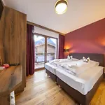 Alpine With Sauna And Balcony Chalet