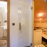 Chalet Alpine With Sauna And Balcony