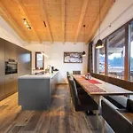 Alpine With Sauna And Balcony Chalet *