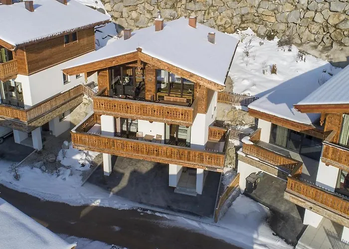 Alpine With Sauna And Balcony Chalet Neukirchen am Großvenediger